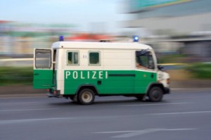 Polizeiauto im Einsatz Polizeiauto im Einsatz