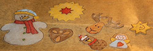 Ohrringe mit Weihnachtsmotiven basteln