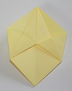 Origami-Sternenschachtel basteln