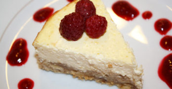 cheesecake-mit-himbeeren